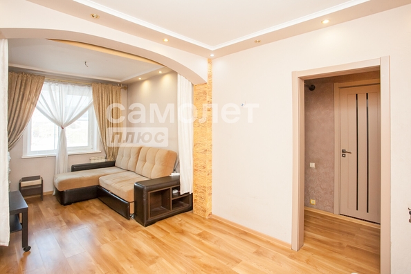 
  Продается 3-комн. квартира, 64.2 м², Молодежный пр-кт, д. 9
. Фото 1.