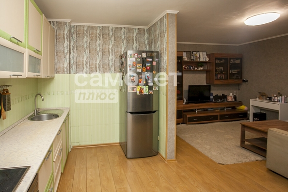
   Продам 4-комнатную, 75.4 м², Шахтеров пр-кт, 61Б

. Фото 2.