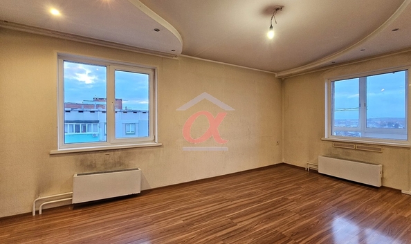 
   Продам 1-комнатную, 53.1 м², Свободы ул, 15

. Фото 2.