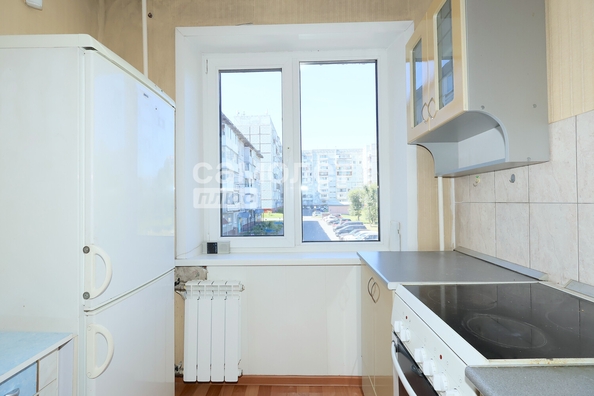 
  Продается 2-комн. квартира, 46.5 м², Строителей б-р, д. 44а
. Фото 16.