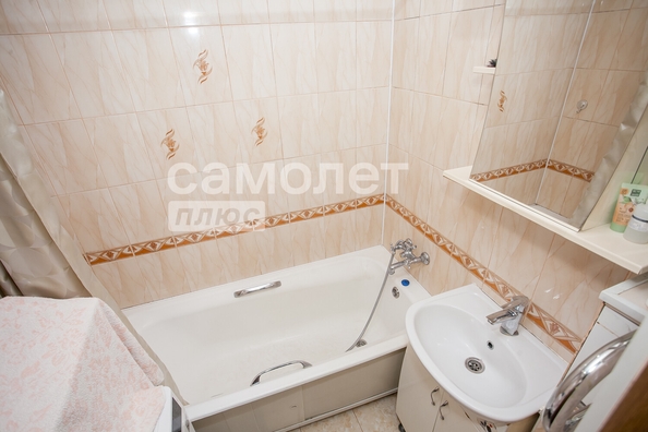 
   Продам 3-комнатную, 68.4 м², Свободы ул, 13

. Фото 18.