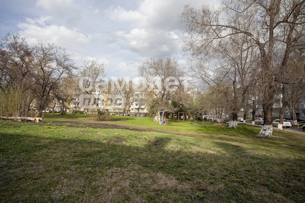
   Продам 2-комнатную, 47 м², Ворошилова ул, 20

. Фото 28.
