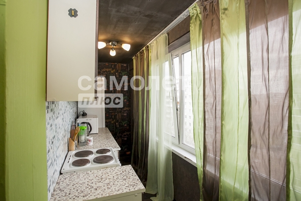 
  Продается 1-комн. квартира, 30.3 м², Строителей б-р, д. 56/2
. Фото 9.