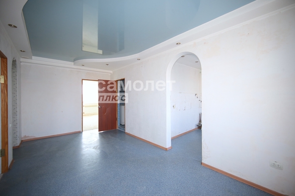 
  Продается 3-комн. квартира, 68.3 м², Молодежный пр-кт, д. 9/1
. Фото 5.