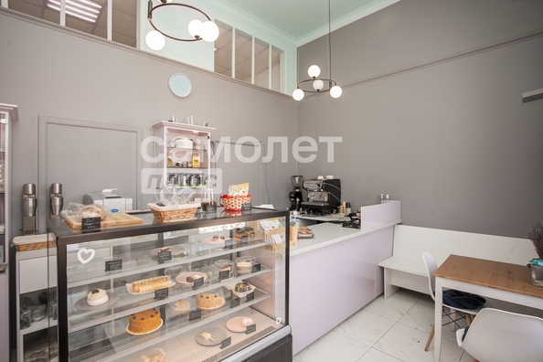 
  Продается универсальное помещение, 57.6 м², Кедровый б-р, д. 14
. Фото 1.