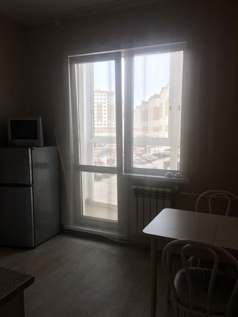
  Сдам в аренду 1-комнатную квартиру, 33 м², Кемерово

. Фото 4.