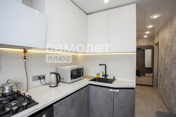
   Продам 2-комнатную, 43.6 м², Центральная ул, 23

. Фото 8.