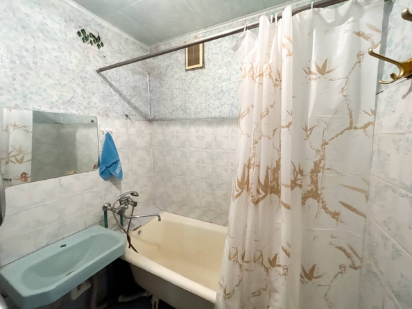 
  Продается 2-комн. квартира, 46.7 м², Аллейная ул, д. 9Б
. Фото 6.