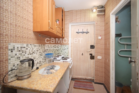 
  Продается 1-комн. квартира, 16.5 м², Строителей б-р, д. 46
. Фото 3.