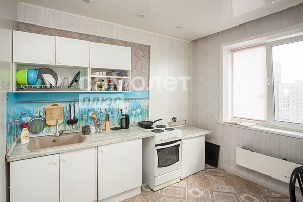 
   Продам 2-комнатную, 50.7 м², Авроры ул, 6

. Фото 7.