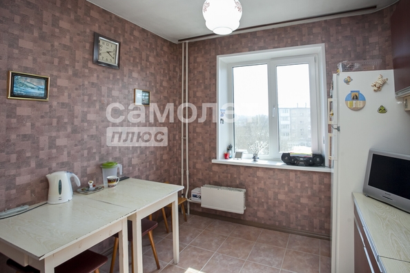 
   Продам 3-комнатную, 65.2 м², Космическая ул, 4/1

. Фото 8.