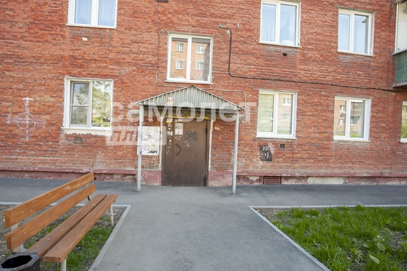 
   Продам 3-комнатную, 58.5 м², Сибиряков-Гвардейцев ул, 14

. Фото 3.