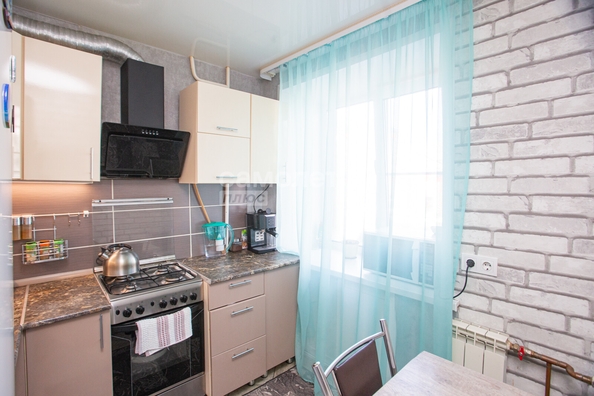 
  Продается 2-комн. квартира, 42.1 м², Шахтеров пр-кт, д. 65
. Фото 3.