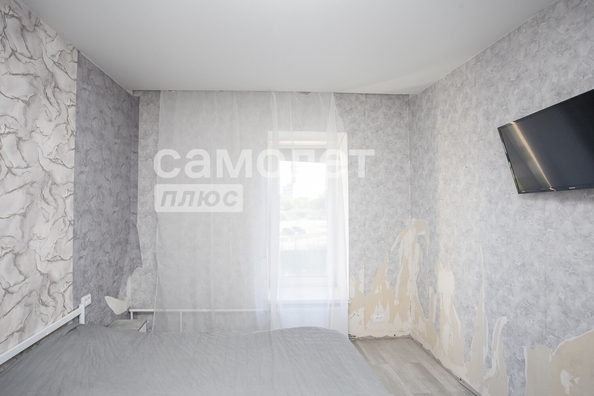 
   Продам 2-комнатную, 50 м², Строителей б-р, 71

. Фото 17.
