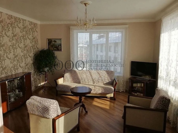 
  Продается 2-комн. квартира, 56.3 м², Лазурная ул, д. 5
. Фото 1.