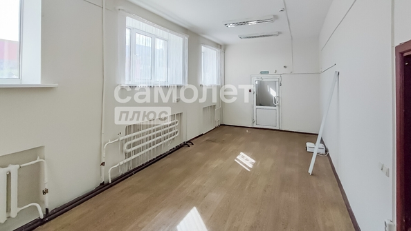 
  Продается торговая площадь, 450 м², Сибиряков-Гвардейцев ул, д. 16
. Фото 11.