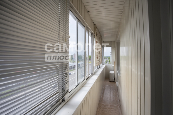 
  Продается 2-комн. квартира, 58.3 м², Строителей б-р, д. 44
. Фото 13.