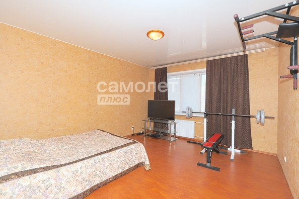 
  Продается 1-комн. квартира, 38.4 м², Шахтеров пр-кт, д. 72
. Фото 3.