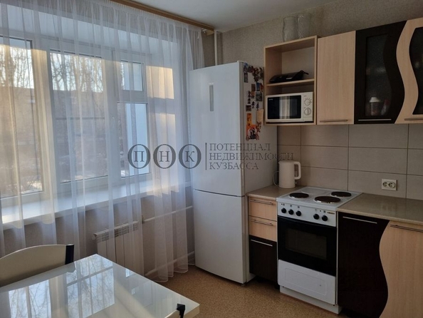 
  Продается 1-комн. квартира, 35 м², Тухачевского ул, д. 27
. Фото 1.