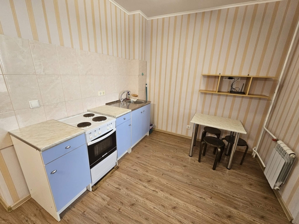 
  Сдается 1-комн. квартира, 34 м², Шахтеров пр-кт
. Фото 11.