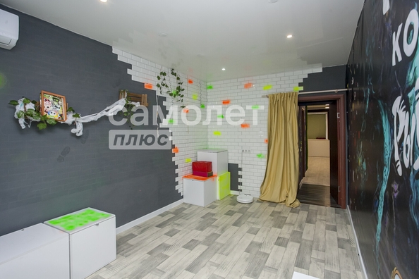 
  Продается 3-комн. квартира, 80.6 м², Шахтеров пр-кт, д. 74в
. Фото 10.