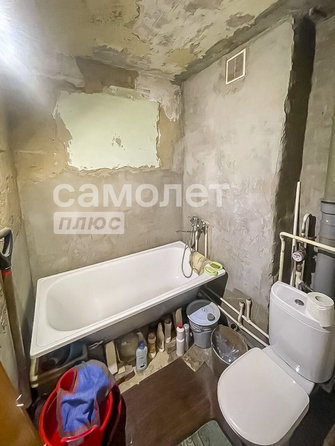 
  Продается 2-комн. квартира, 43.2 м², Революции ул, д. 28
. Фото 10.