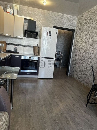 
  Продается 1-комн. квартира, 46.6 м², Волгоградская ул, д. 1
. Фото 4.