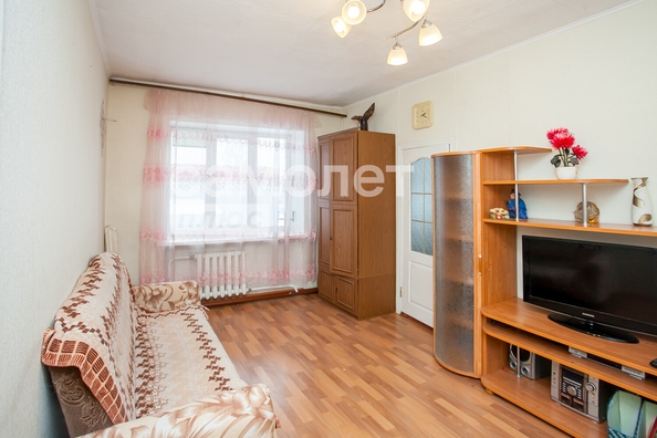 
  Продается 2-комн. квартира, 43.3 м², Луначарского ул, д. 14
. Фото 2.