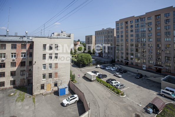 
  Продается 4-комн. квартира, 82.6 м², Ленина пр-кт, д. 55б
. Фото 2.