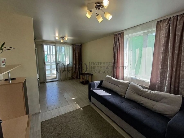 
  Продается 2-комн. квартира, 46.6 м², Молодежный пр-кт, д. 25
. Фото 12.