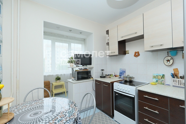
  Продается 2-комн. квартира, 46.52 м², Октябрьский пр-кт, д. 89
. Фото 6.