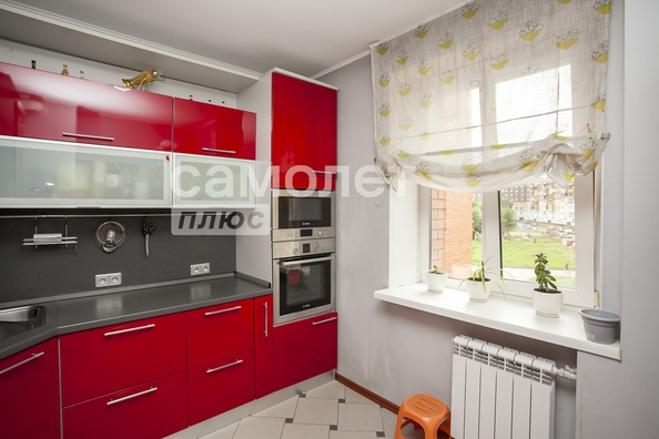 
  Продается 4-комн. квартира, 96.4 м², Комсомольский пр-кт, д. 25
. Фото 4.