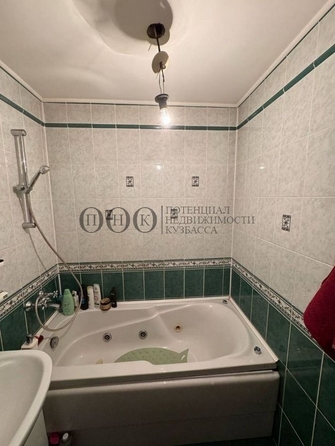 
  Продается 2-комн. квартира, 66 м², Дружбы ул, д. 17
. Фото 8.
