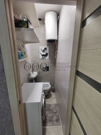 
  Продается 3-комн. квартира, 102 м², Шахтеров пр-кт, д. 70
. Фото 5.