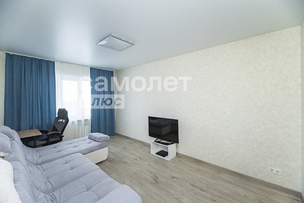 
  Продается 2-комн. квартира, 57 м², Строителей б-р, д. 57/1
. Фото 10.