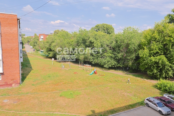 
  Продается 3-комн. квартира, 62.2 м², Инициативная ул, д. 16А
. Фото 5.