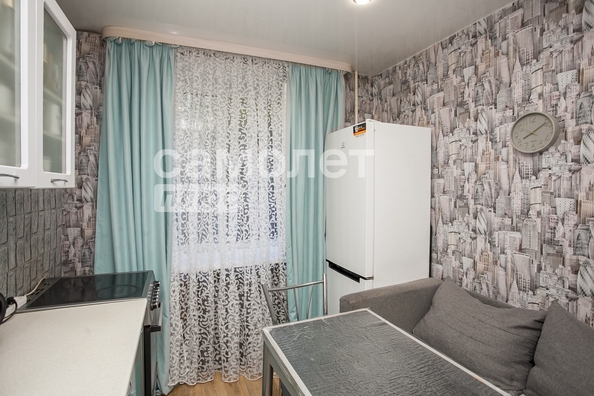 
  Продается 3-комн. квартира, 46.4 м², Космическая ул, д. 13
. Фото 3.