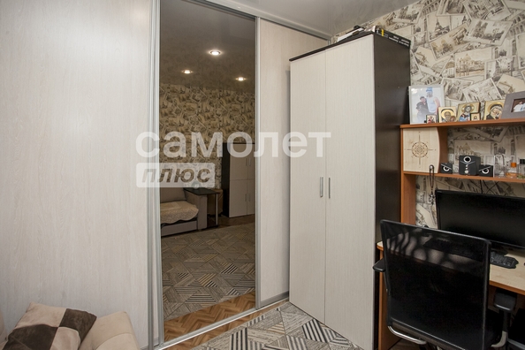 
  Продается 3-комн. квартира, 46.4 м², Космическая ул, д. 13
. Фото 8.