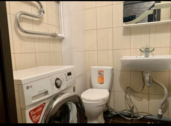 
  Сдается 1-комн. квартира, 32.6 м², Серебряный бор ул
. Фото 6.