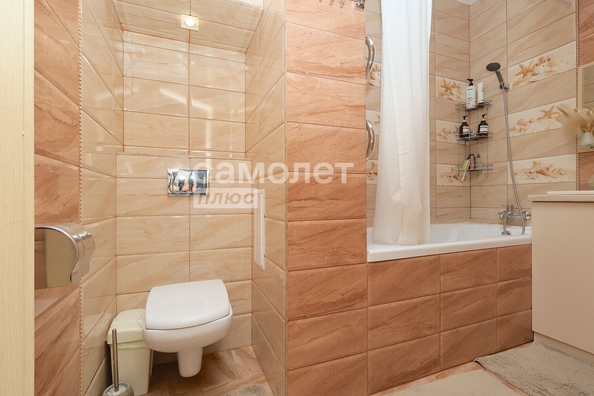 
  Продается 2-комн. квартира, 47 м², Осенний б-р, д. 14
. Фото 13.