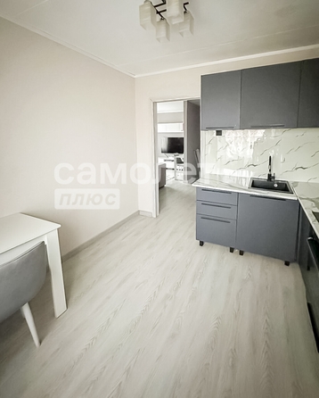 
  Продается 1-комн. квартира, 41.9 м², Коммунистическая ул, д. 7
. Фото 9.