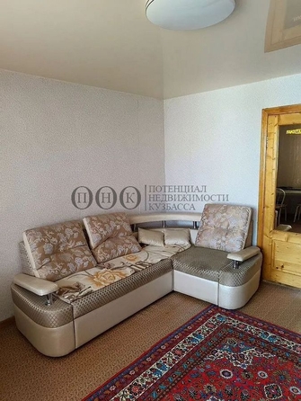 
  Продается 1-комн. квартира, 38 м², Институтская ул, д. 13
. Фото 2.