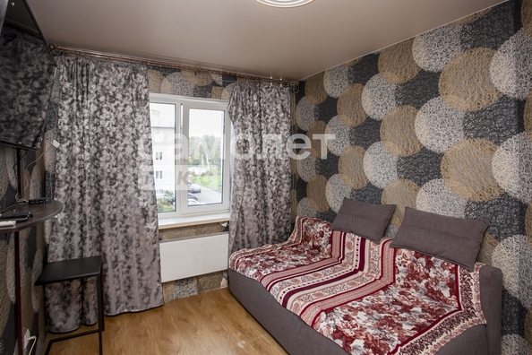 
  Продается 2-комн. квартира, 43.2 м², Суворова ул, д. 12
. Фото 5.
