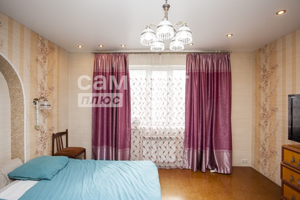 
  Продается 4-комн. квартира, 121.2 м², Шахтеров пр-кт, д. 64
. Фото 5.