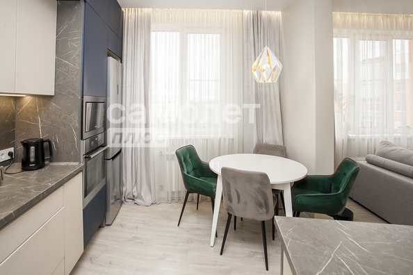 
  Продается 3-комн. квартира, 92.5 м², Осенний б-р, д. 14
. Фото 5.