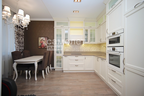 
  Продается 2-комн. квартира, 68.3 м², Марковцева ул, д. 6
. Фото 1.