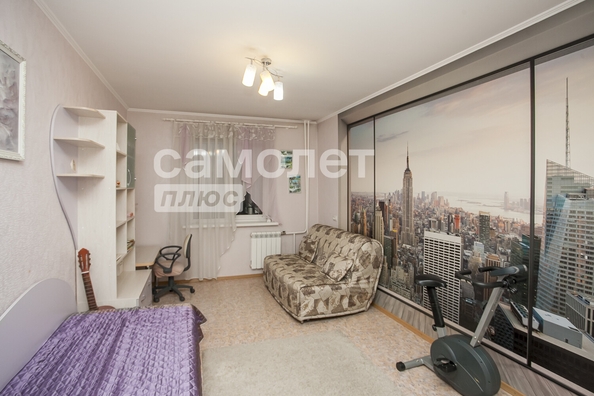 
  Продается 4-комн. квартира, 74.1 м², Ленина пр-кт, д. 143
. Фото 6.