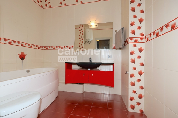 
  Продается 2-комн. квартира, 82.1 м², Соборная ул, д. 3
. Фото 12.
