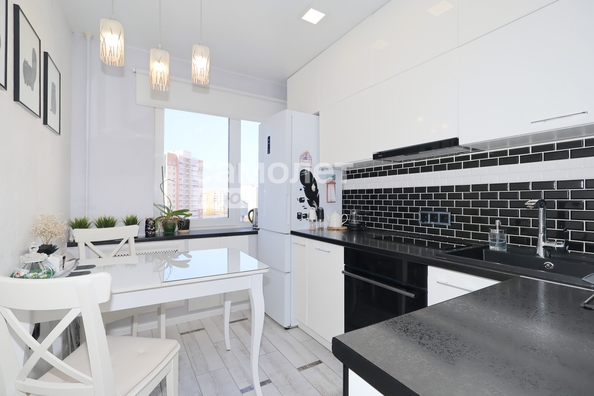 
  Продается 3-комн. квартира, 59.8 м², Комсомольский пр-кт, д. 53а
. Фото 1.