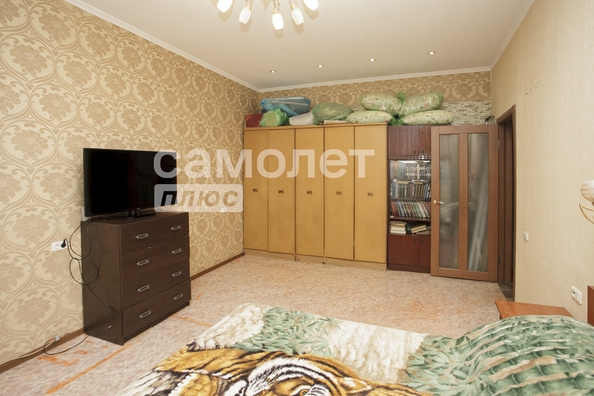 
  Продается 3-комн. квартира, 75.8 м², Патриотов ул, д. 7
. Фото 11.